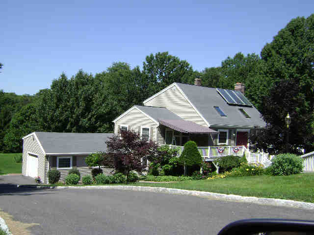 Building photograph for 21 LONG MEADOW RD